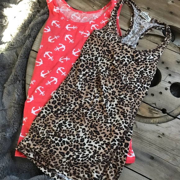 Tank top bundle - Picture 2 of 2